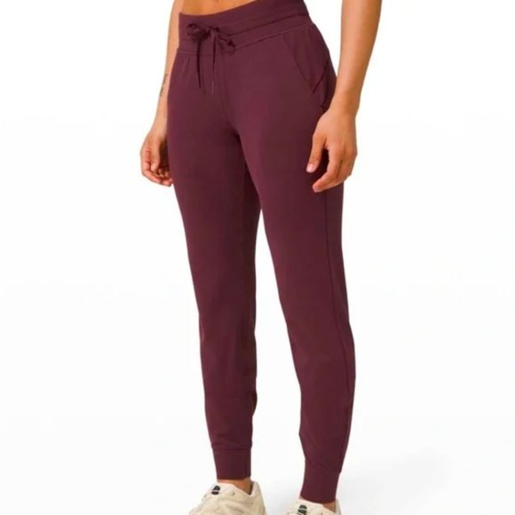 lululemon athletica Pants - Lululemon Size 2 Ready To Rulu Pant *29* Cassis (maroon) high-rise joggers